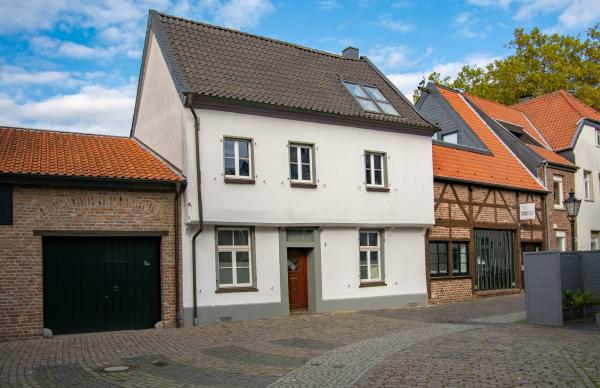 Häuser auf der Straße "Acker" in Kempen
