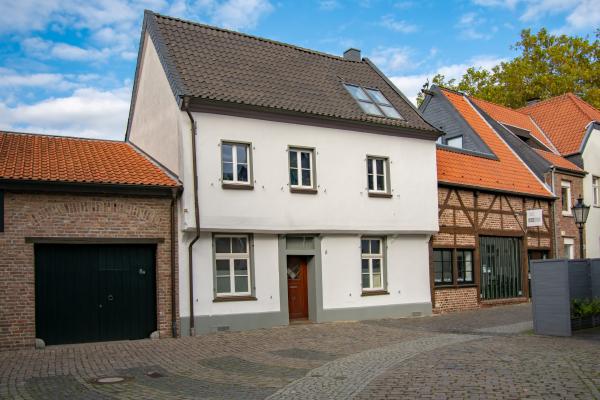Häuser auf der Straße "Acker" in Kempen